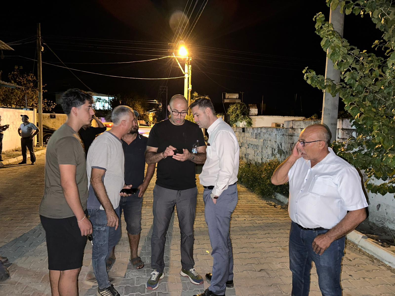 Başkan Zencirci’den yangın bölgelerinde gece mesaisi