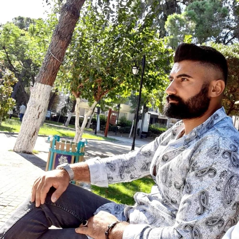 Otomobil motosiklete çarptı: 1 ölü