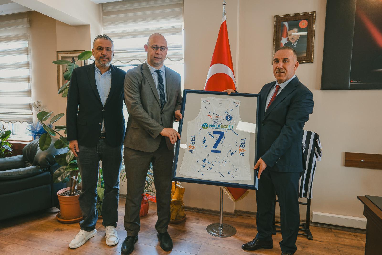 Aydın Büyükşehir Belediyespor’dan Yığmatepe’ye ziyaret