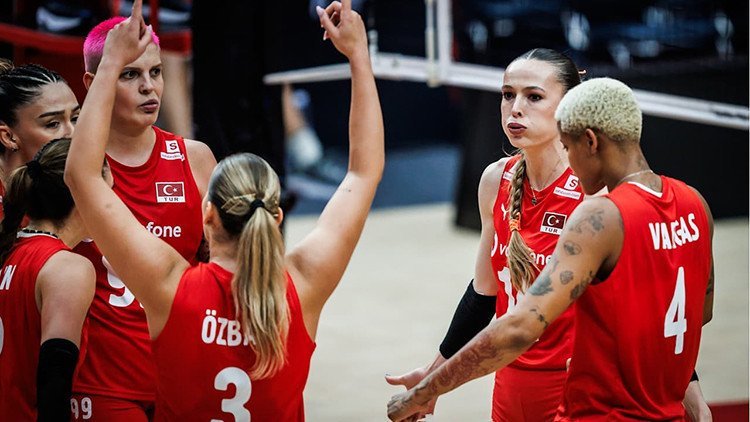 Filenin Sultanları Dünya Şampiyonası finalinde İtalya’ya yenilerek dünya ikincisi oldu!
