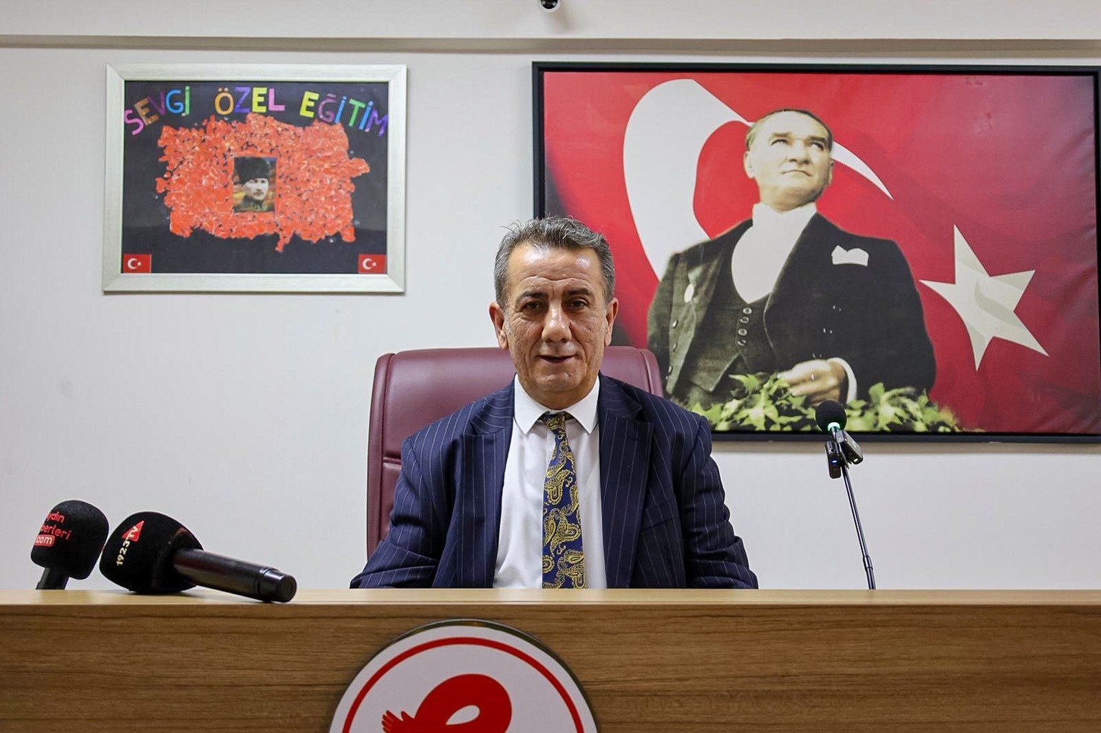 Efeler’de tüm kararlar oy birliği ile alındı