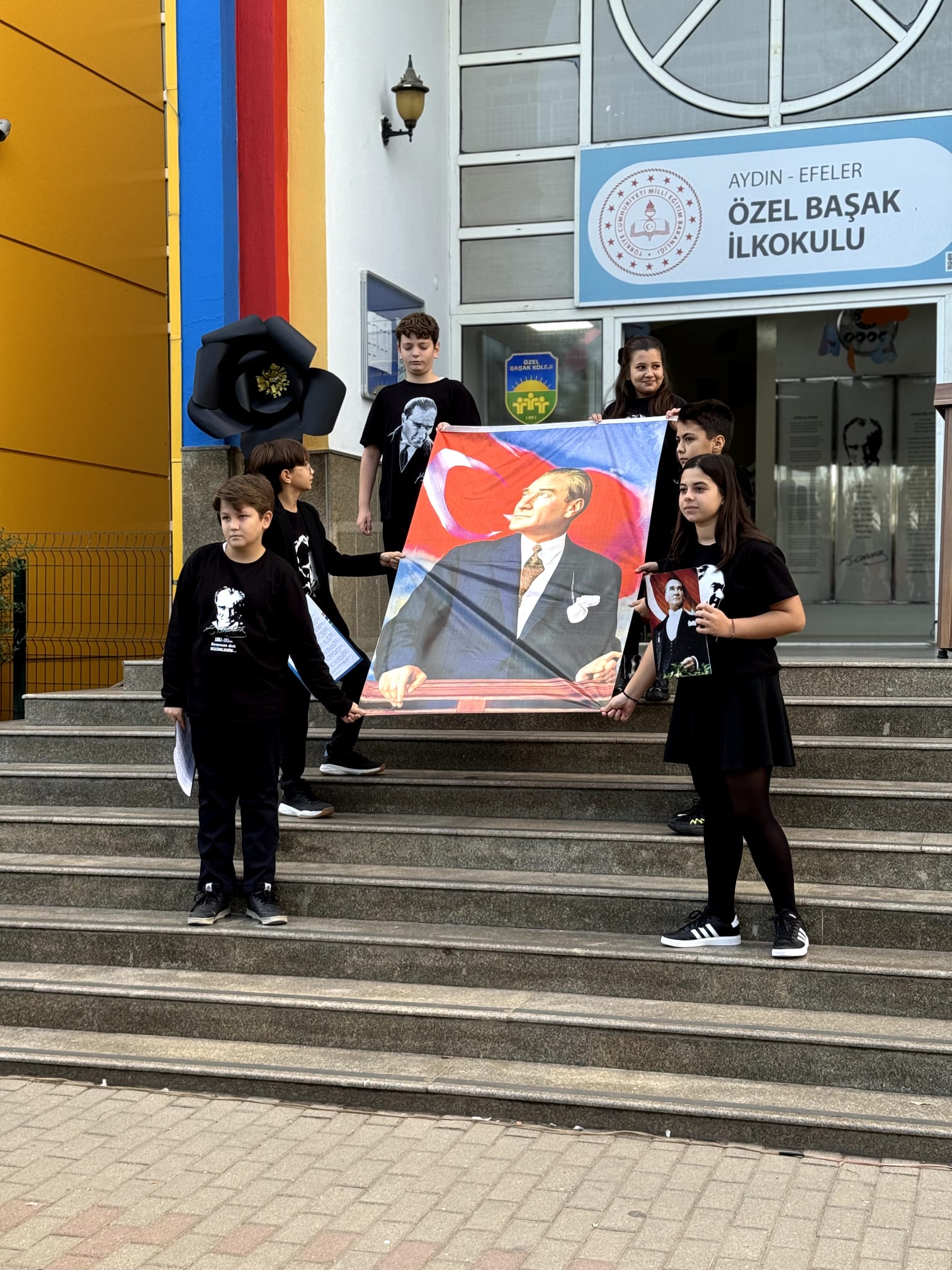 Başak Koleji,10 Kasım’da Atatürk’ü andı