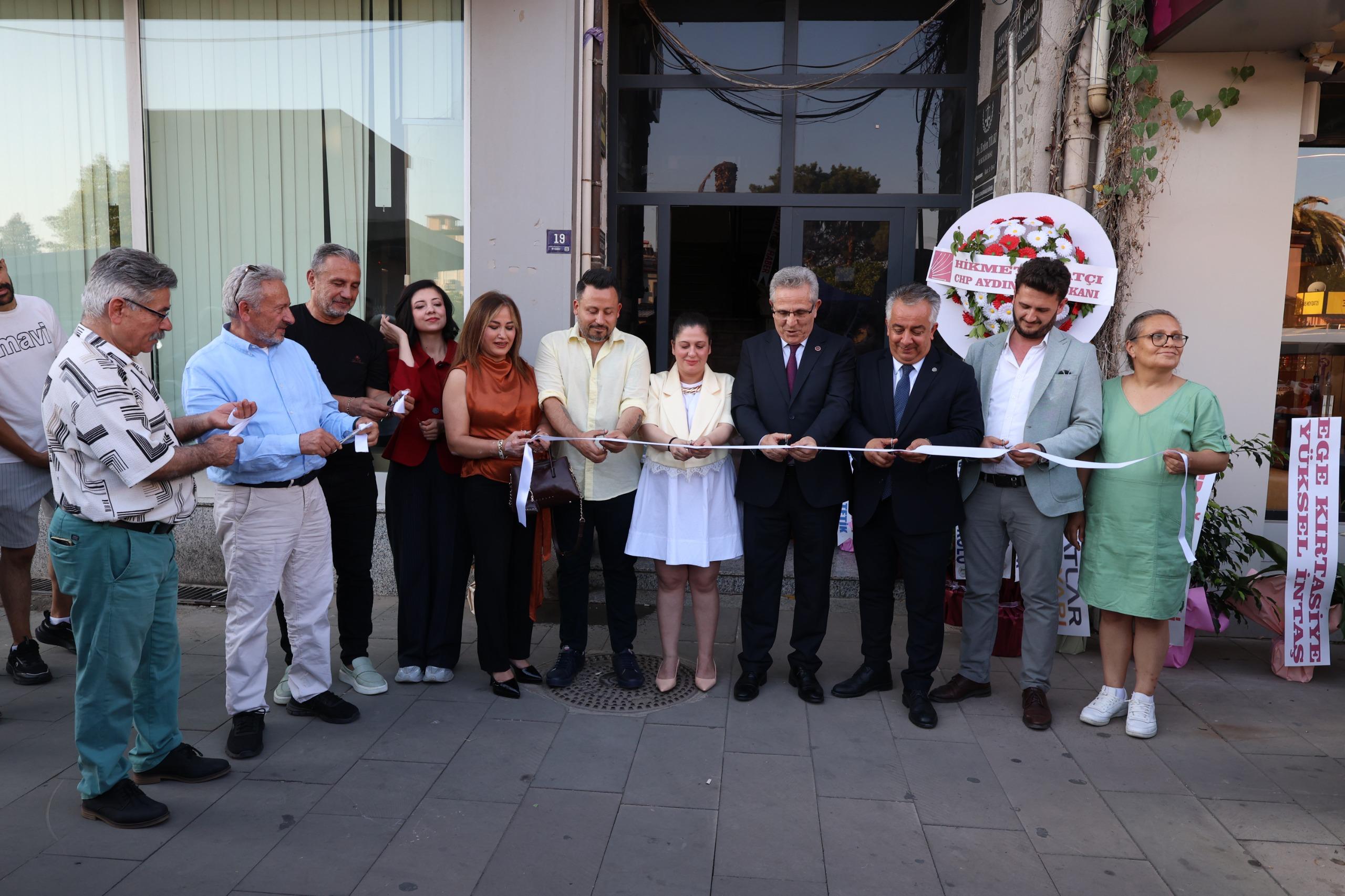 Başkan Tetik, Gülseren Gökçe hukuk bürosu açılışına katıldı