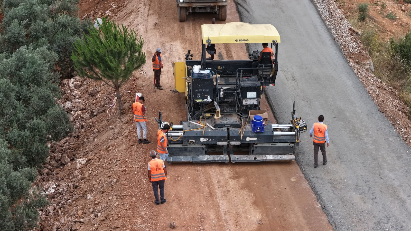 Başkan Çerçioğlu’ndan Karacasu’da ulaşım yatırımı