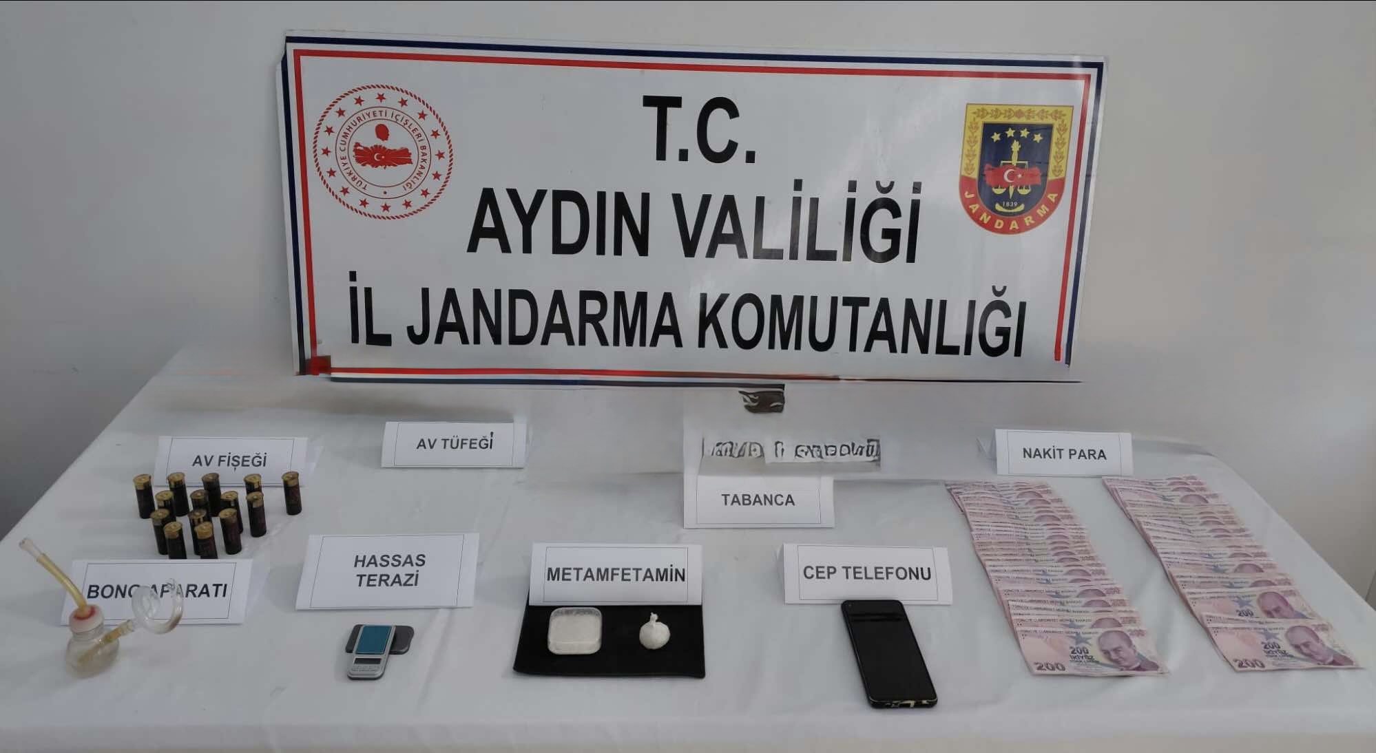 Kuşadası’nda uyuşturucu operasyonu
