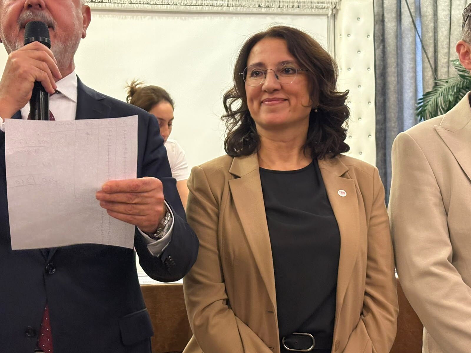 Nazilli’de YENİ Parti Başkanı Sevim oldu