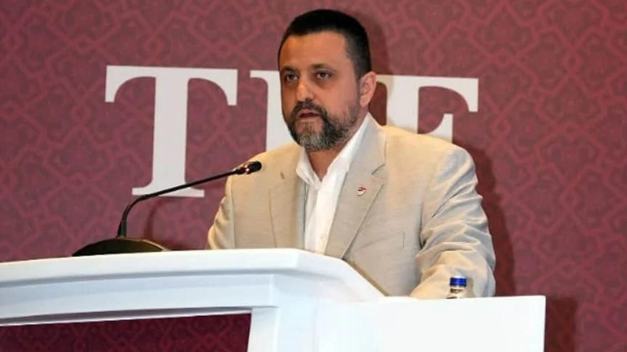 TFF Amatör İşler Kurulu Başkanı Selçuk Azeri, görevinden istifa etti