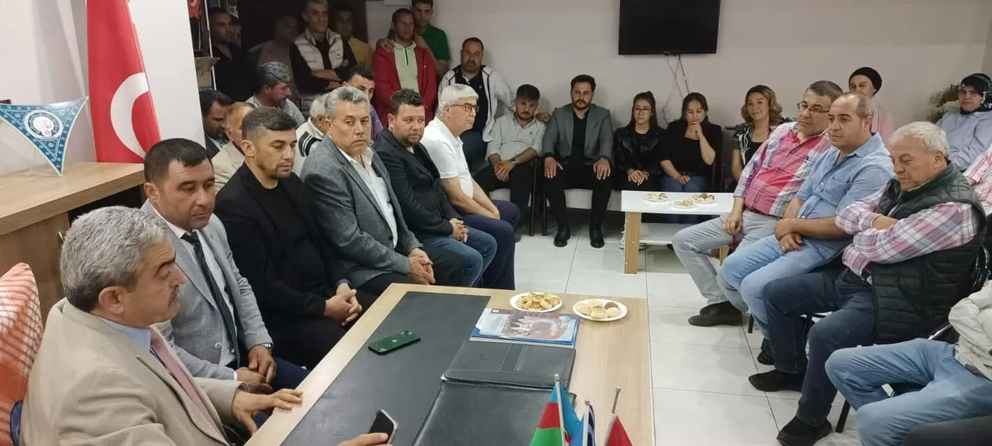 Başkan Alıcık  MHP İncirliova teşkilatına ziyaret etti