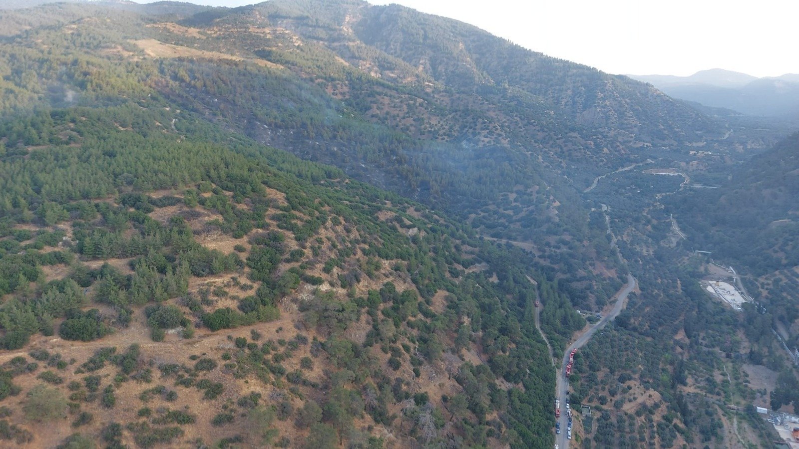 Kuyucak’taki yangın kontrol altına alındı