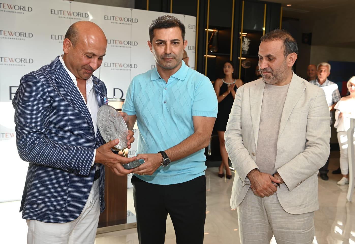 Kuşadası’nın turizm yatırımında yıldızı başkan Ömer Günel ile parlıyor