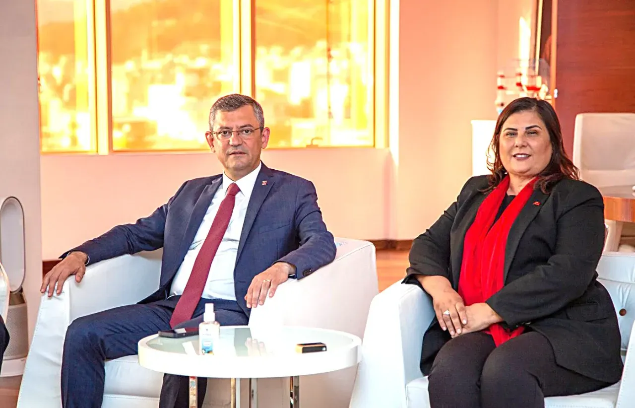 Özgür Özel Aydın’a geliyor