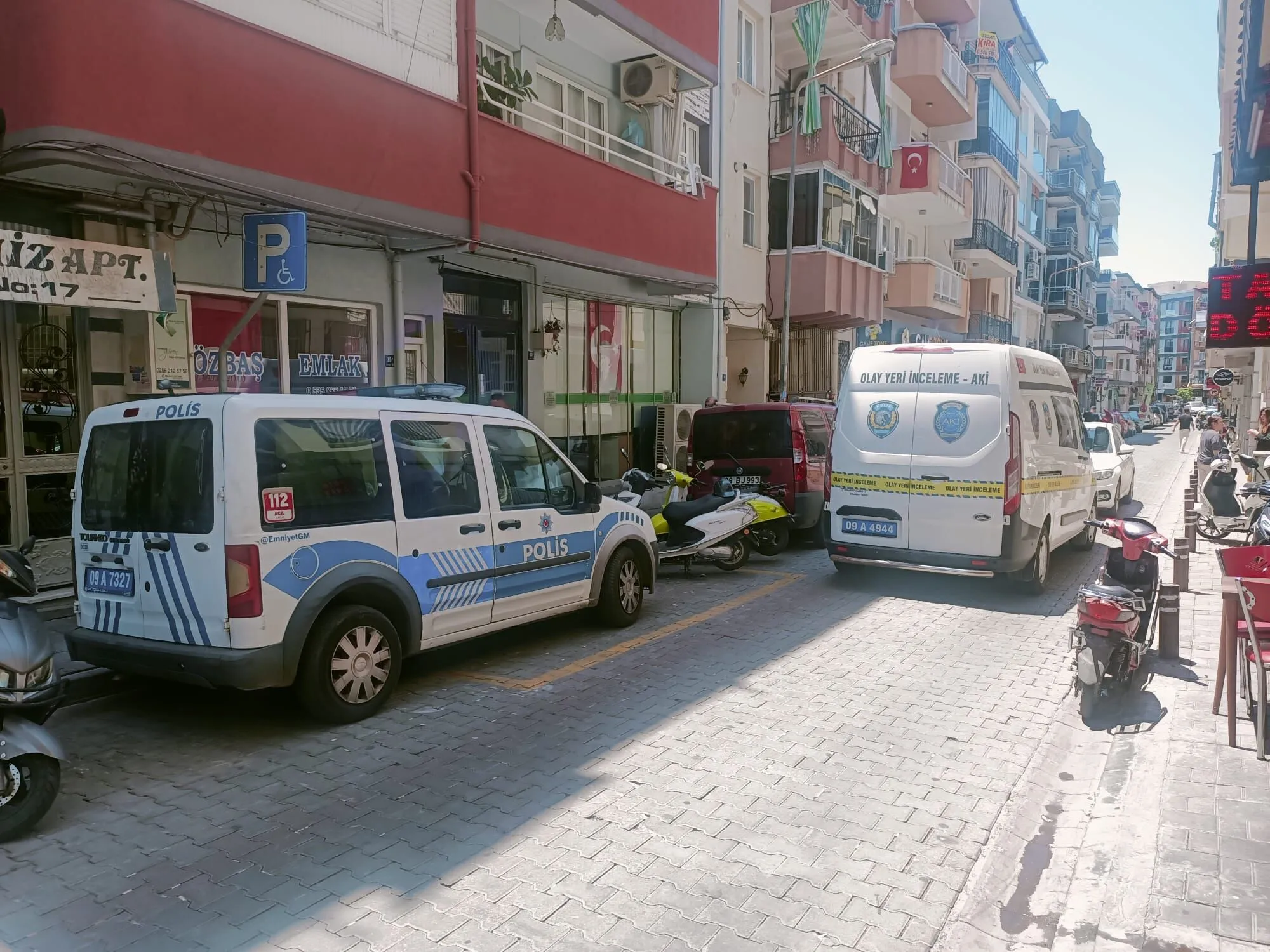 Yaşlı kadın evinde ölü bulundu
