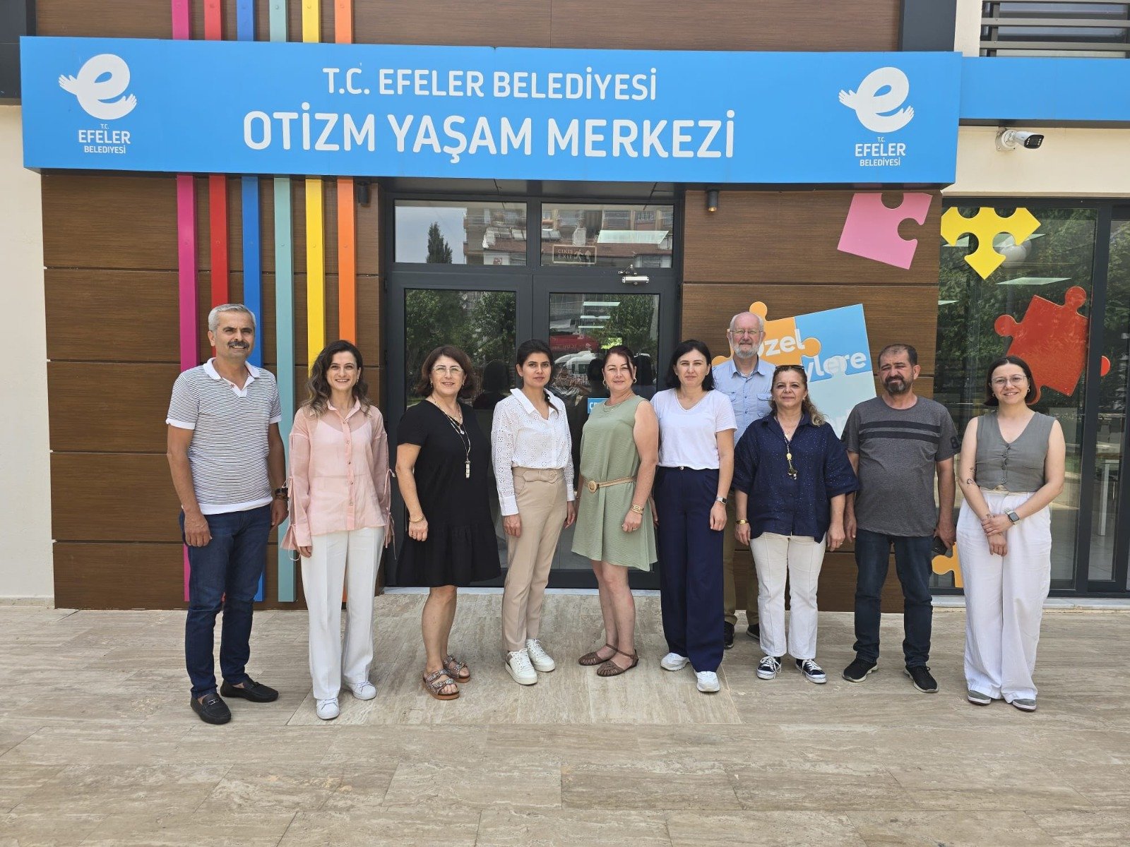 OTİZM Yaşam merkezi örnek teşkil ediyor