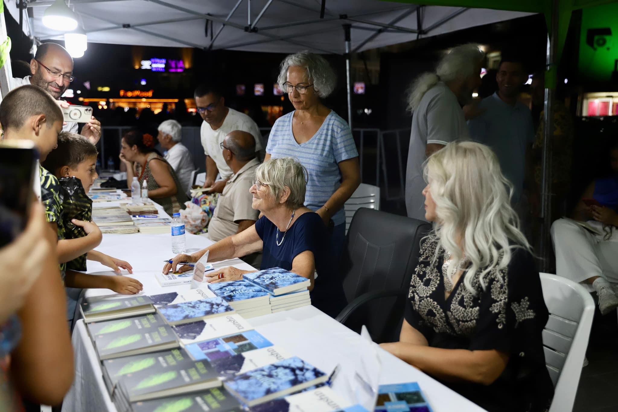 Didim Altınkum Yazarlar Festivali, usta kalemleri ağırlamaya devam ediyor