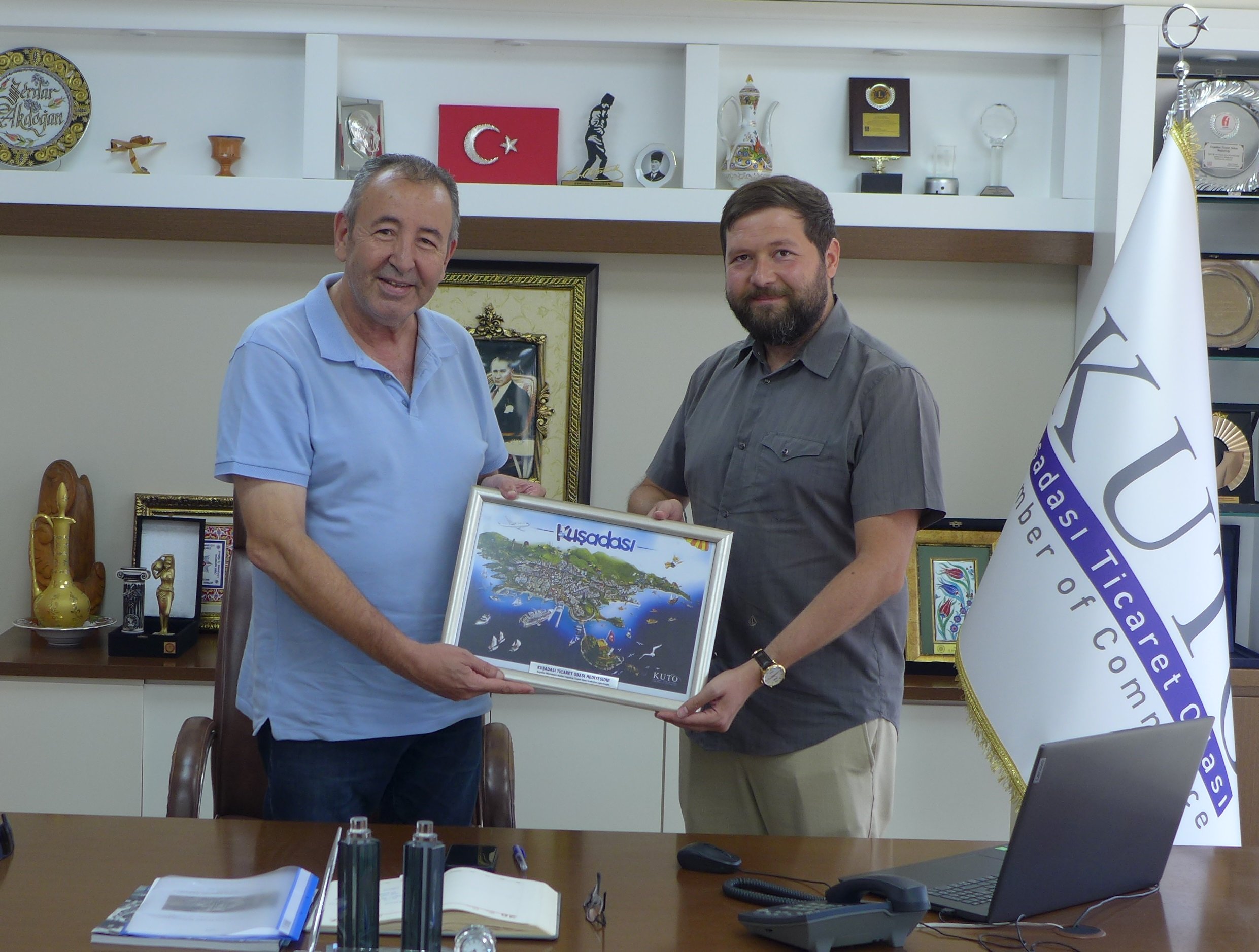 Bizans-ceneviz-Türk üçgeninde anai konulu konferans