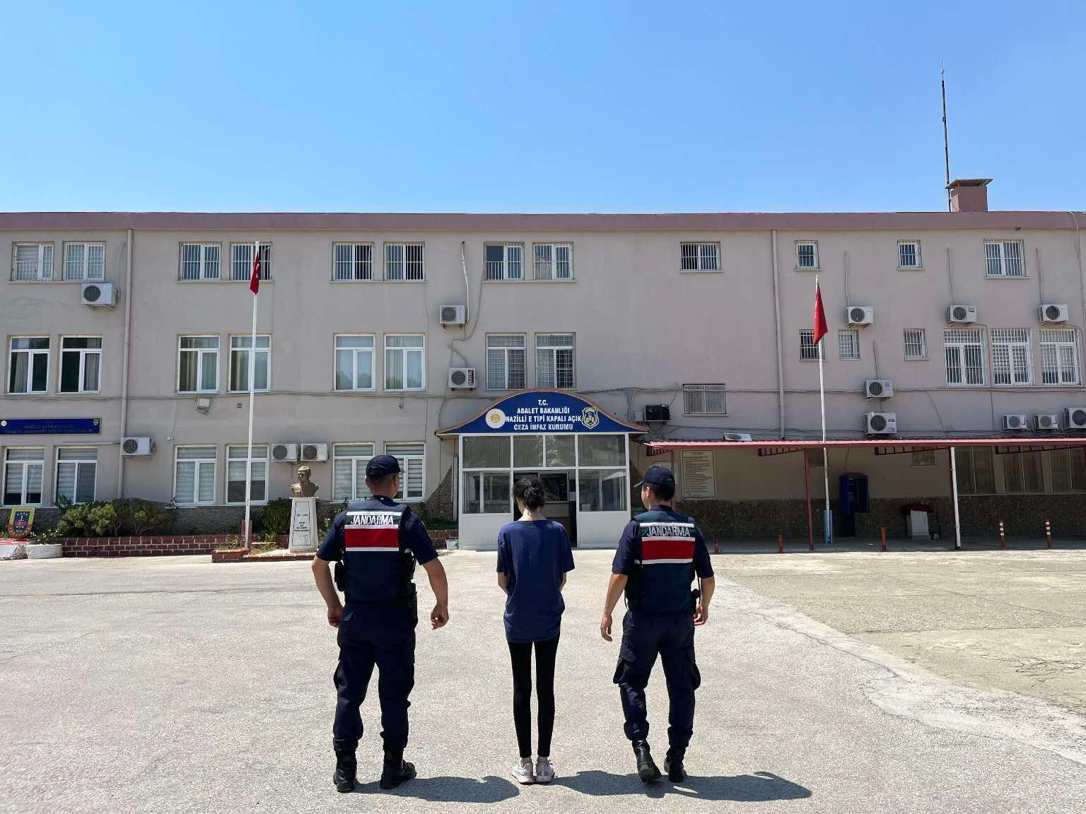 Nazilli’de 21 yıl hapis cezası bulunan kadın JASAT operasyonuyla yakalandı