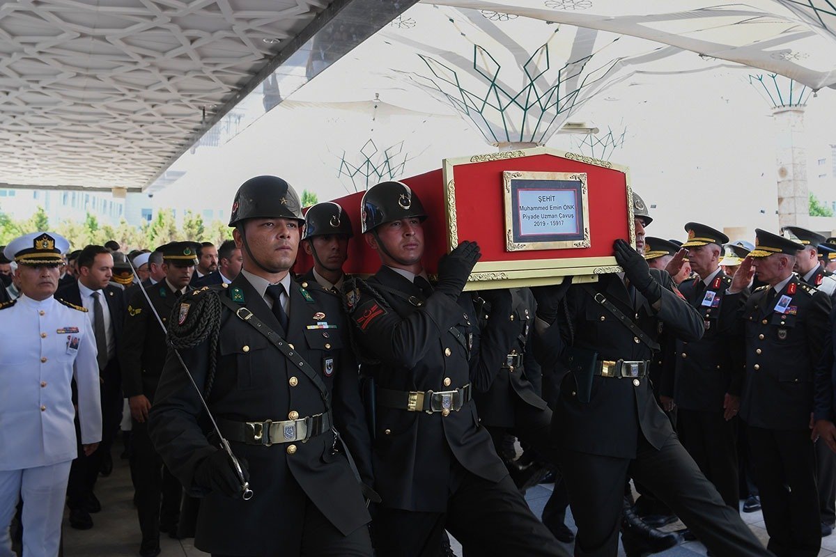 Şehit Uzman Çavuş Muhammed Emin Önk’e acı veda