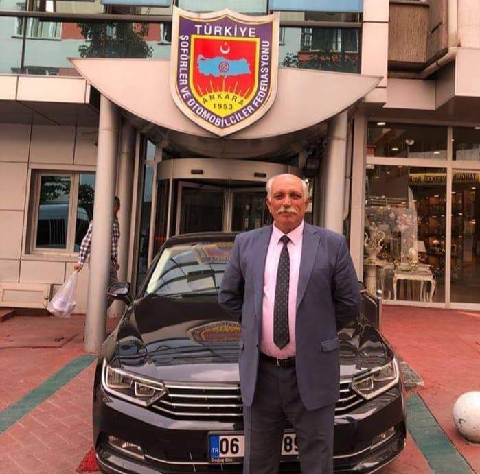 Mesai saatlerinde esnafın başkanı mesaiden sonra çiftçi