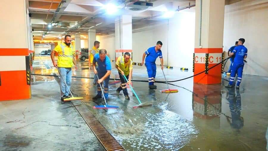 Aydın Büyükşehir Belediyesi 24 saat vatandaşların hizmetinde