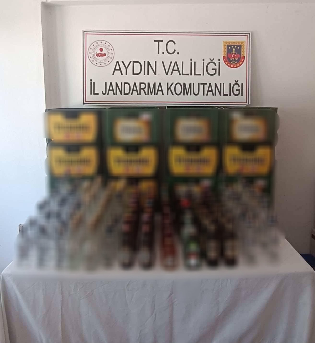 Aydın’da sahte alkol operasyonu, 153 şişe alkol ele geçirildi