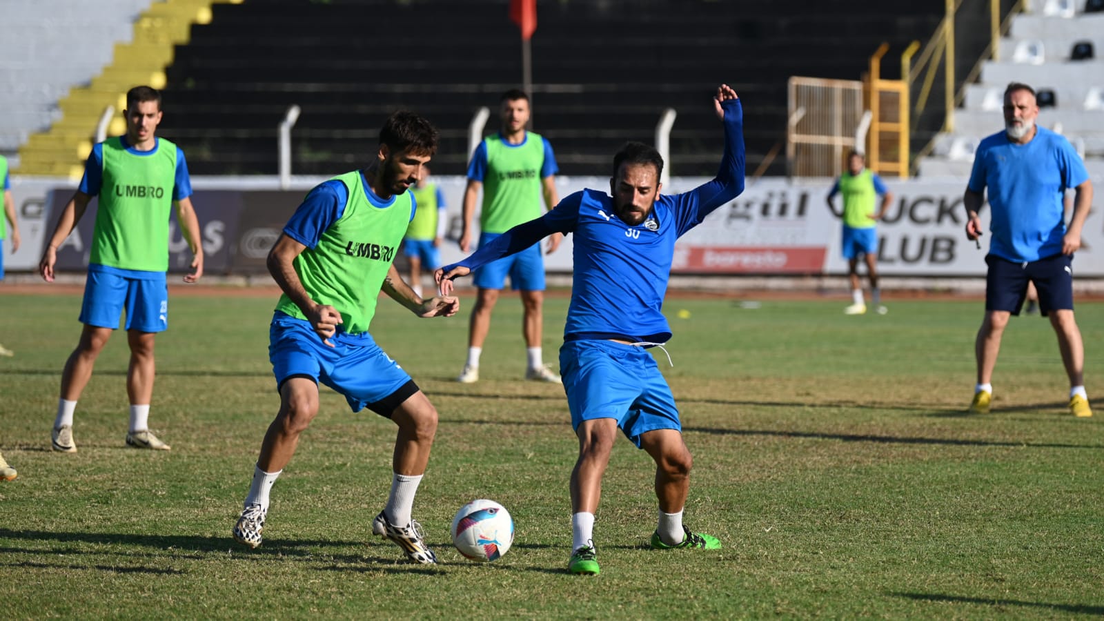 Kuşadasıspor Kahramanmaraş Spor deplasmanı öncesi kenetlendi