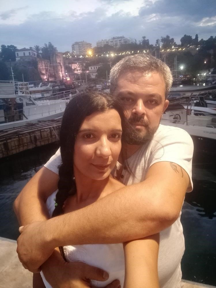 Önce sevgilisini öldürdü sonra intihar etti