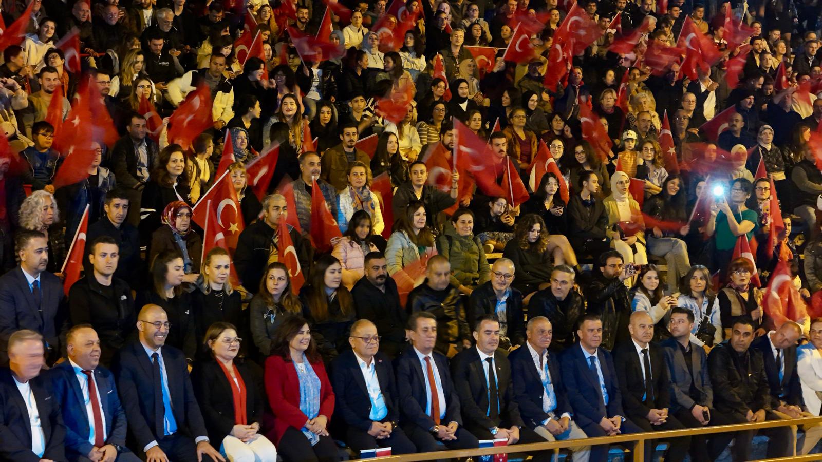 Başkan Çerçioğlu Aydınlıları Senforock ve Moğollar ile buluşturdu