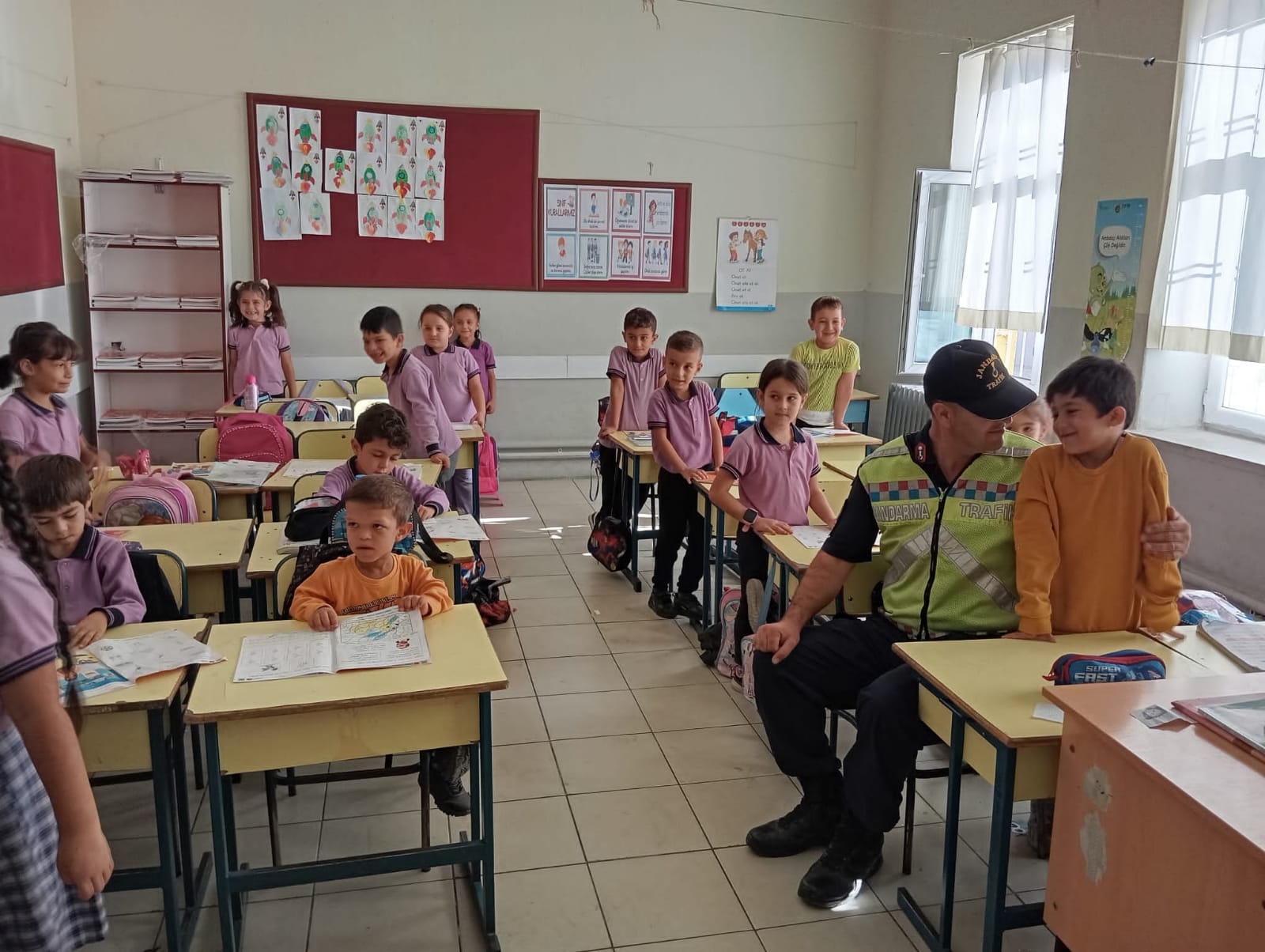 Söke’de öğrencilere trafik eğitimi verildi