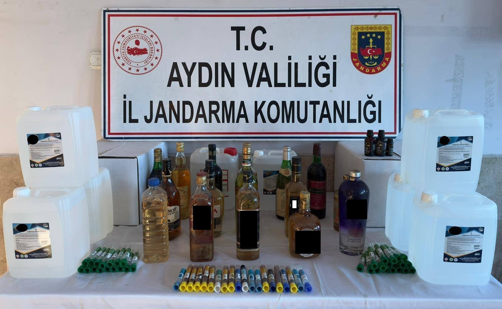 Jandarmadan kaçak içki operasyonu