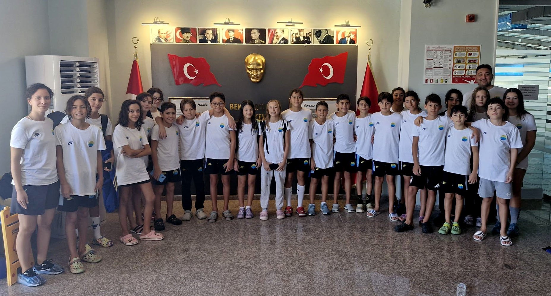 Kuşadalı yüzücülerden Aydın’da önemli başarı