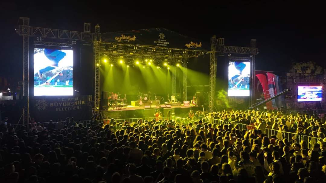 Ege’nin en büyük festivali Aydınfest coşkuyla başladı