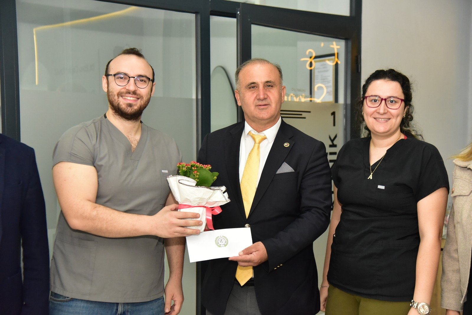 Başkan Kaya’dan diş hekimlerine özel ziyaret