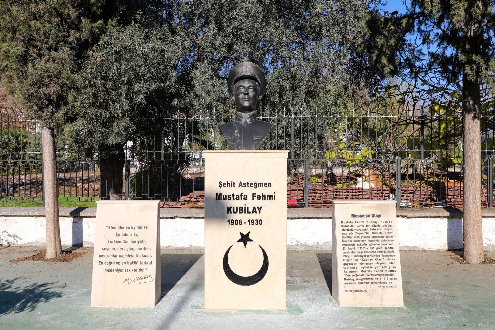Efeler Belediyesi şehidimizin anıtını onardı