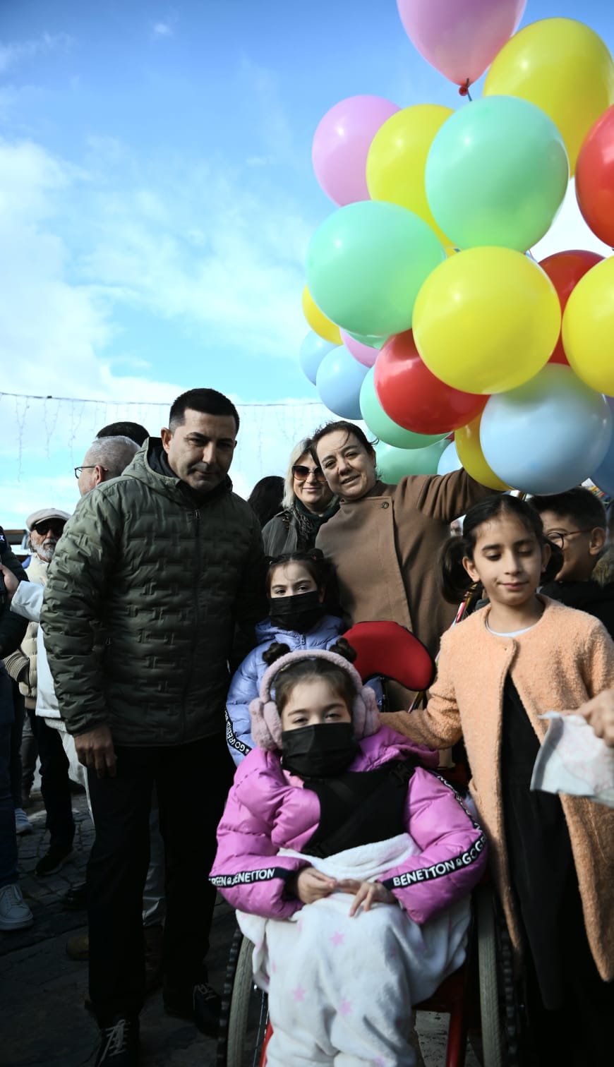 Sevinç balonları SMA hastası Çağla için gökyüzüne uçtu