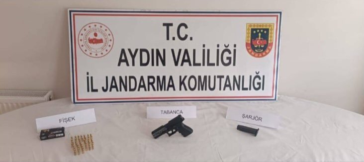 Yol uygulamasında silah ele geçirildi