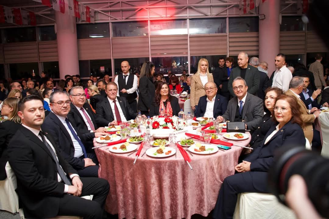 CHP Aydın’dan birlik ve beraberlik yemeği