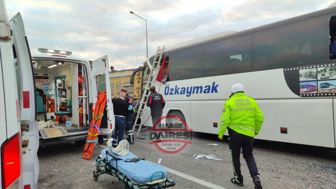 Konya’daki kazada acı haber: 3 ölü, 18 yaralı