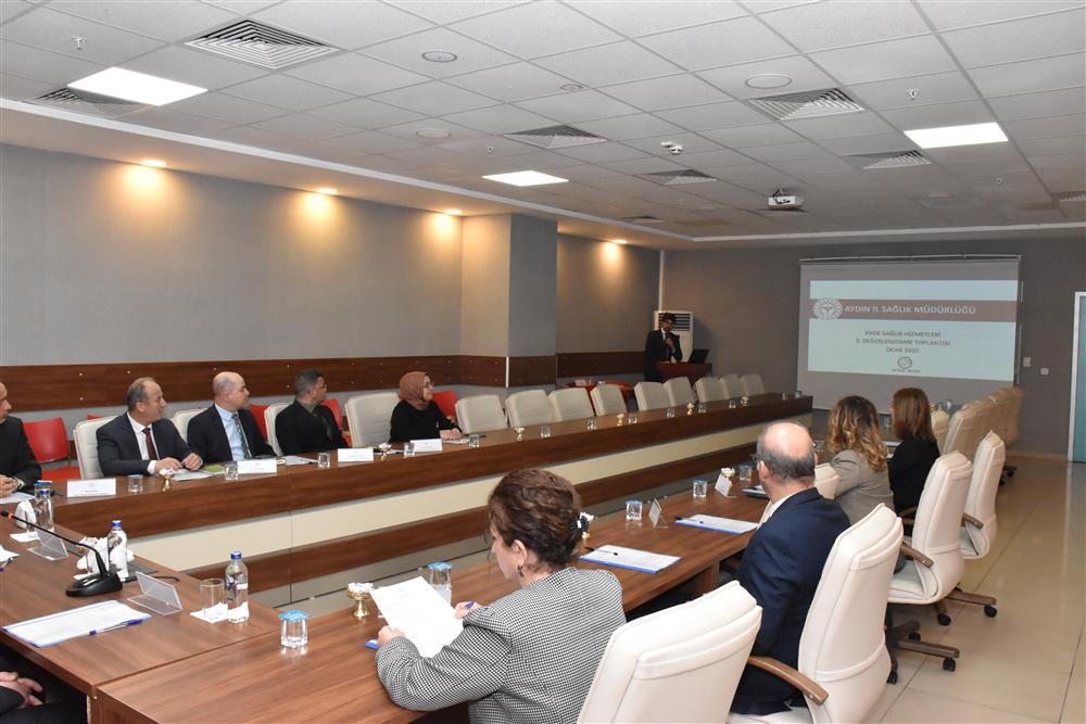 Aydın’da Evde Sağlık Hizmetleri İl Değerlendirme Komisyon toplantısı gerçekleştirildi