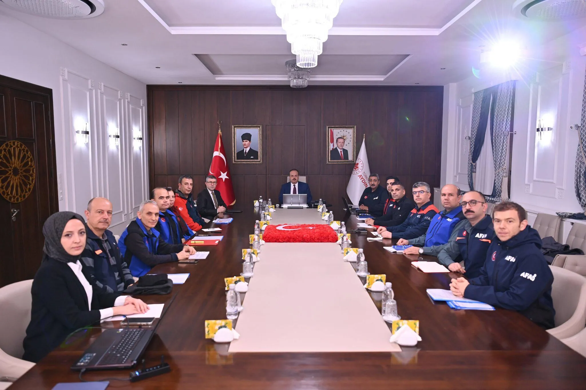  AFAD ekibi Vali Canpolat’a sunum yaptı