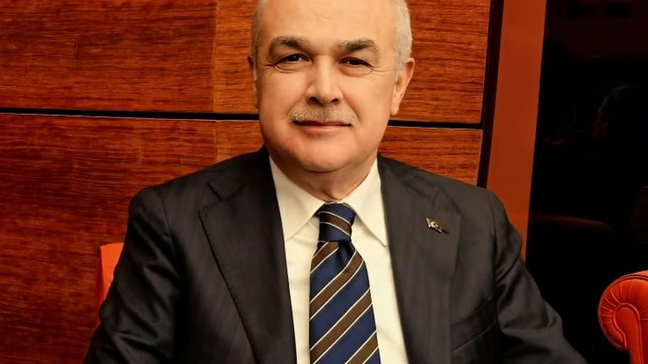 Milletvekili Mustafa Savaş, yeni başkan İbiş’i tebrik etti