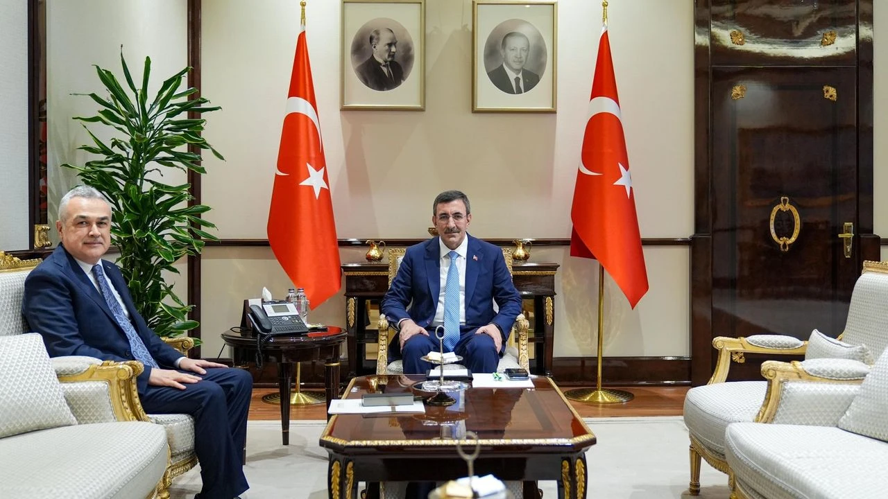 Savaş’tan Cumhurbaşkanı Yardımcısı Yılmaz’a ziyaret
