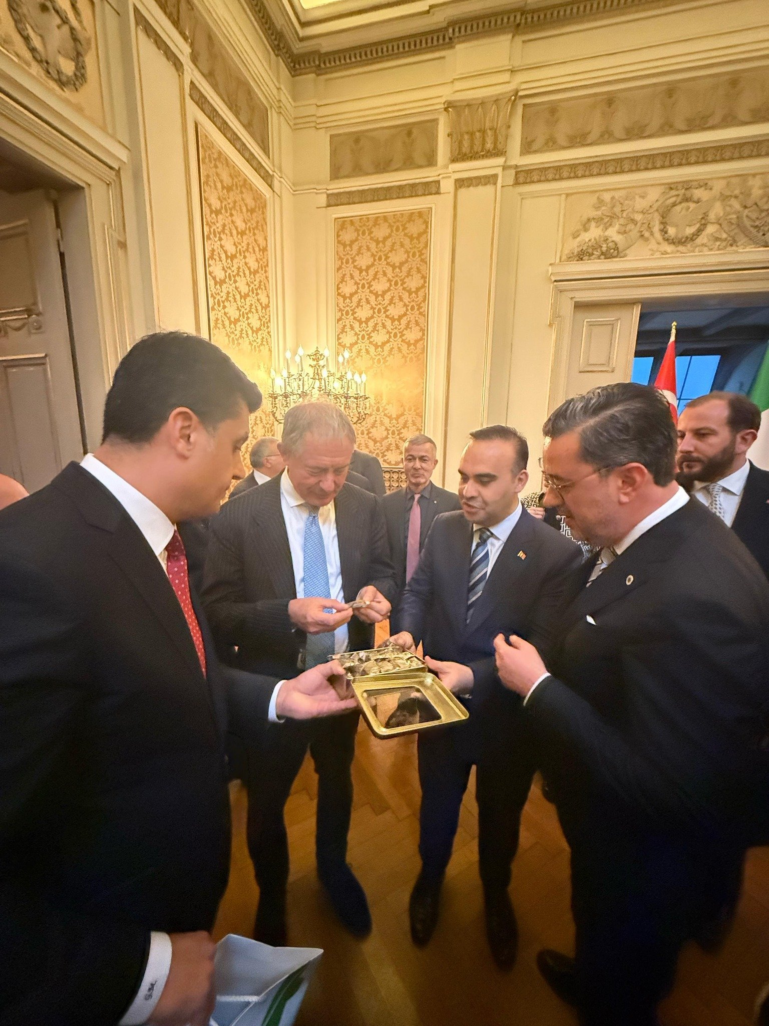 İtalyan bakana Aydın inciri ikram edildi