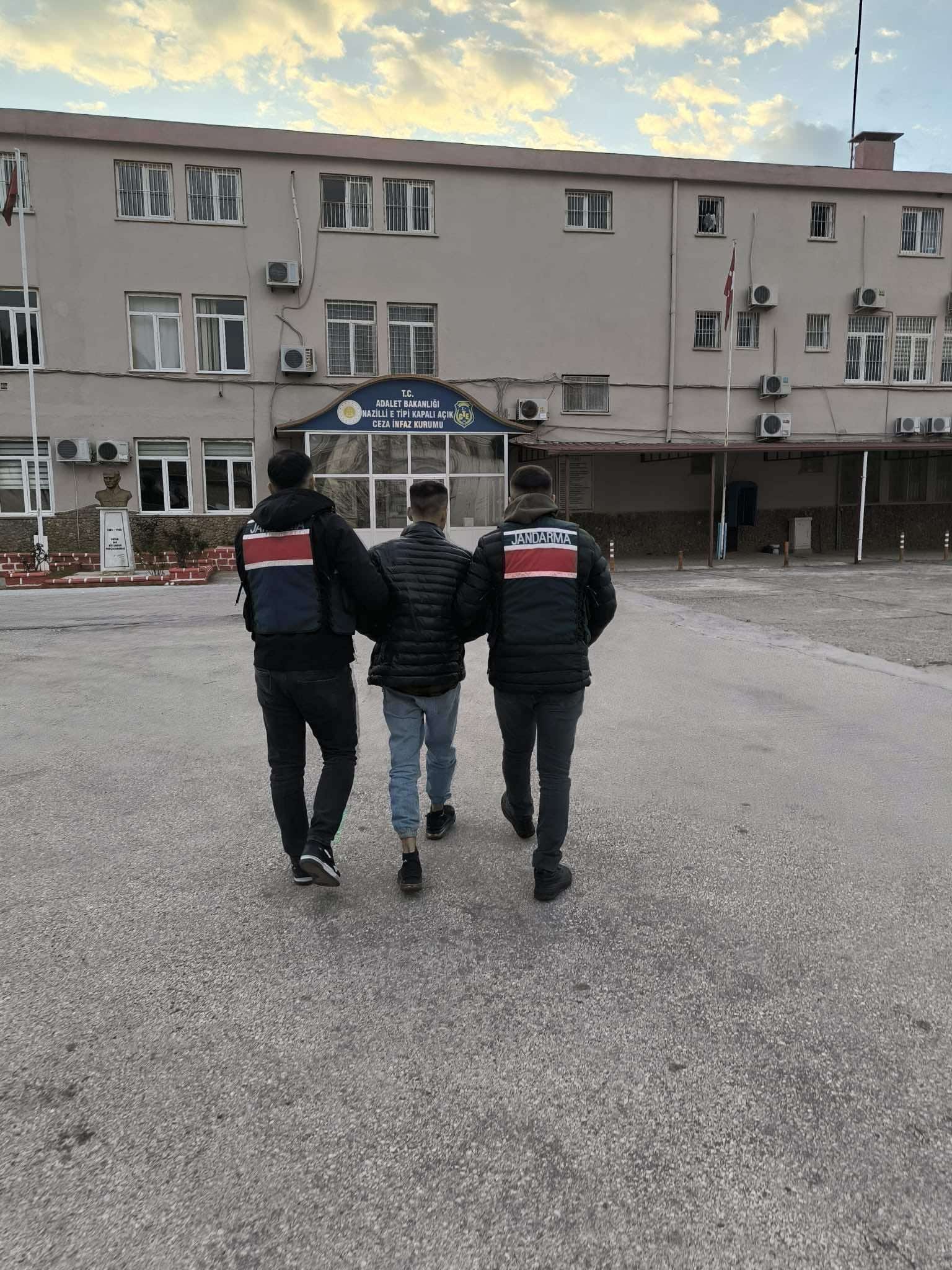 Aydın’da zehir taciri takip sonucu yakalandı