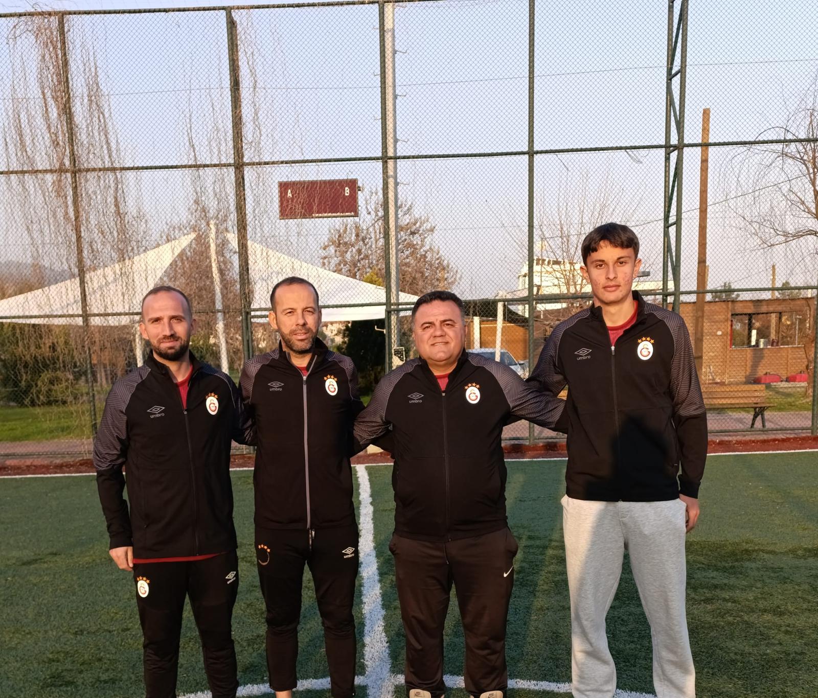 Galatasaray futbol okulu Efeler’de kapılarını açıyor