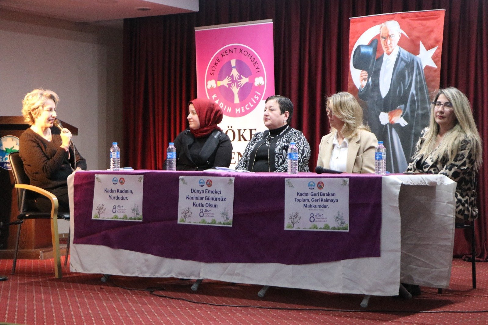 Söke’de 8 Mart Etkinlikleri “Girişimci kadınlar söyleşisi” ile devam etti