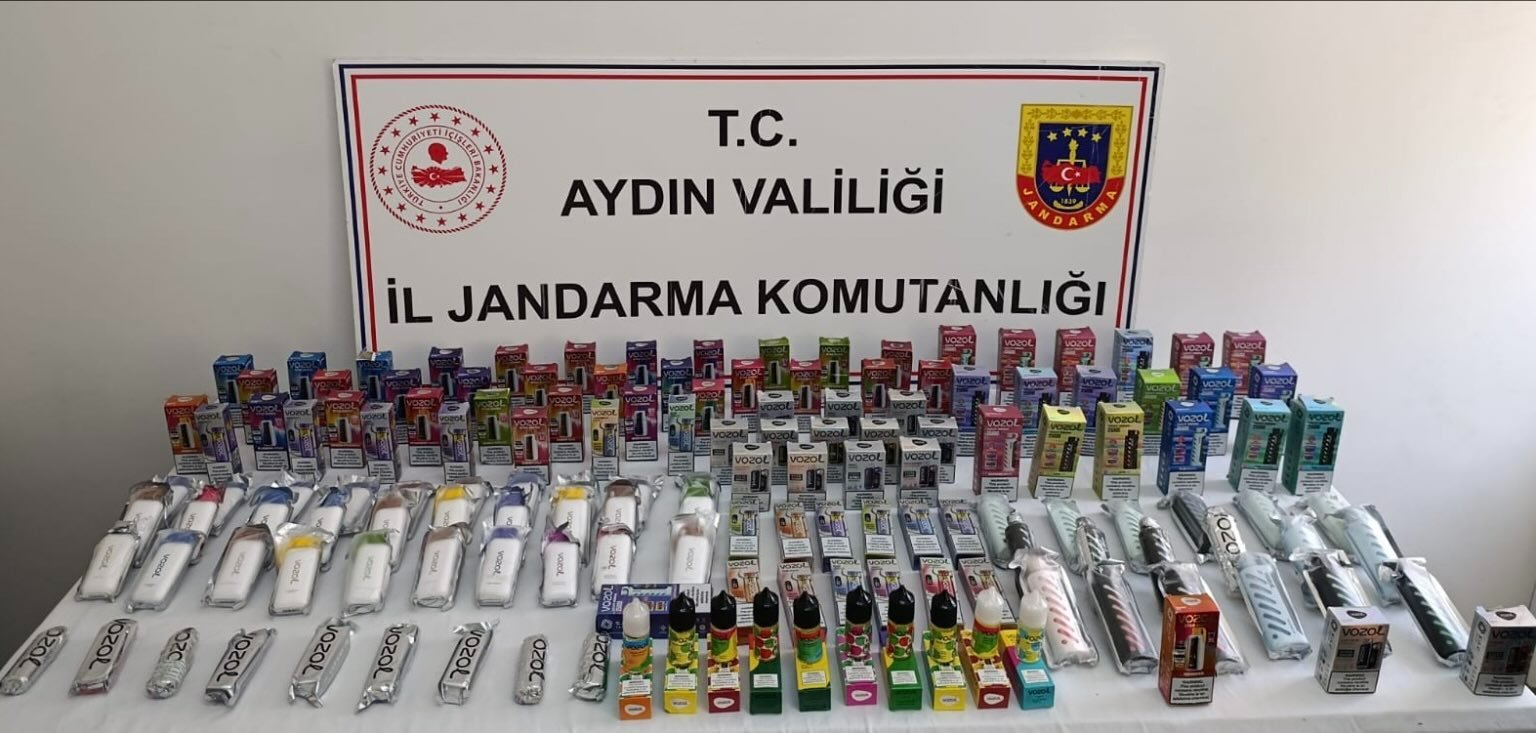 Kuşadası’nda kaçak elektronik sigara operasyonu
