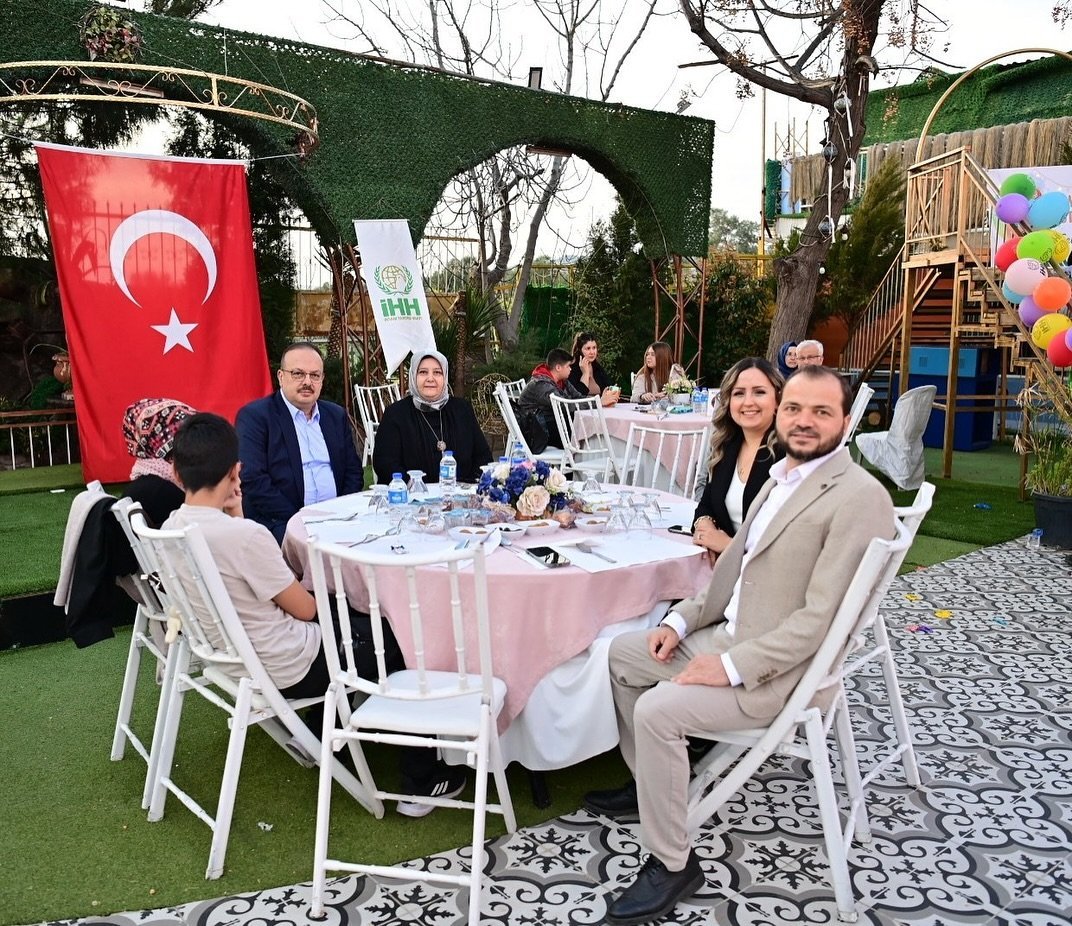 Aydın’ın yetim çocuklar iftarda buluştu