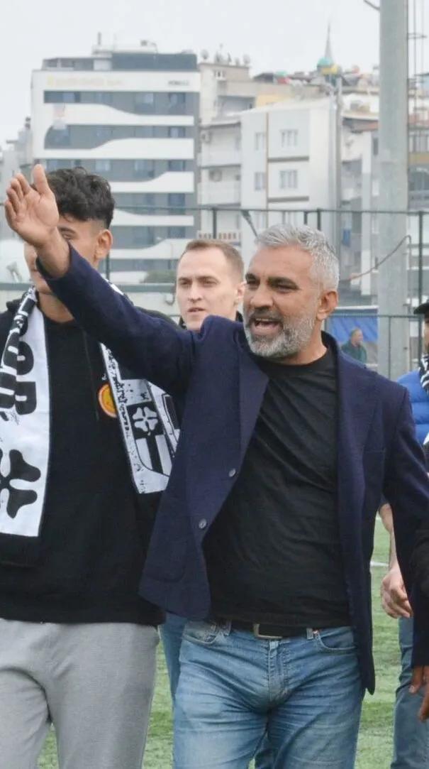 Aydınspor Başkanından şampiyonluk mesajı: “Aydın’ı siyah beyaz bayraklarla donatalım”
