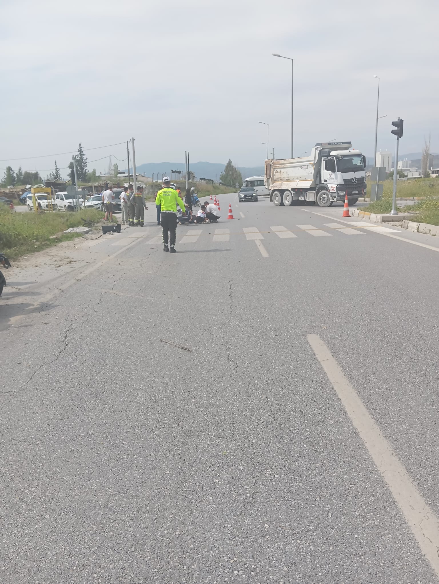 Çine’de feci kaza: 27 yaşındaki genç ölümle pençeleşiyor