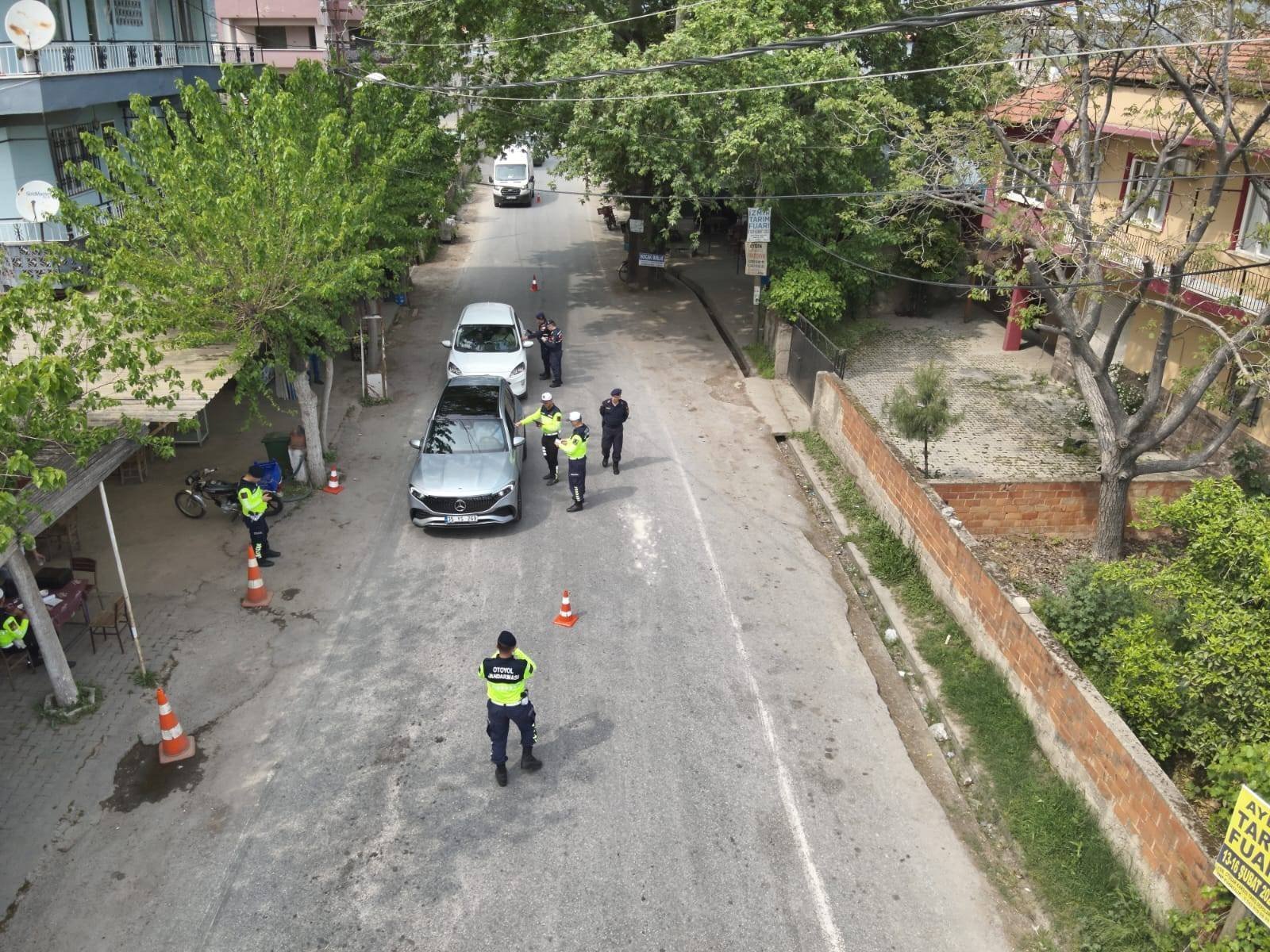Aydın’da sürücülere havadan ceza yağdı